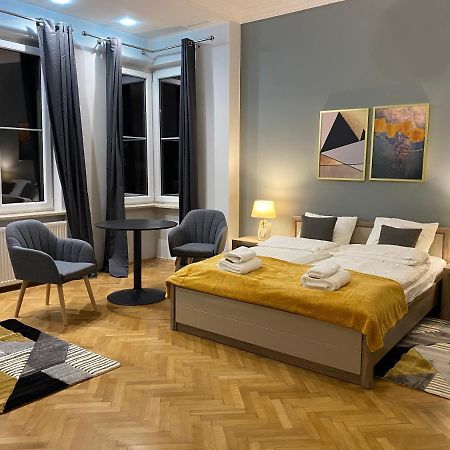 Dunin Majestic Residence 4 Krakow Ngoại thất bức ảnh